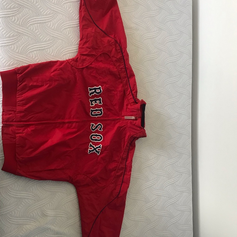 Boston Red Sox’s youth jacket. - Picture 6 of 6